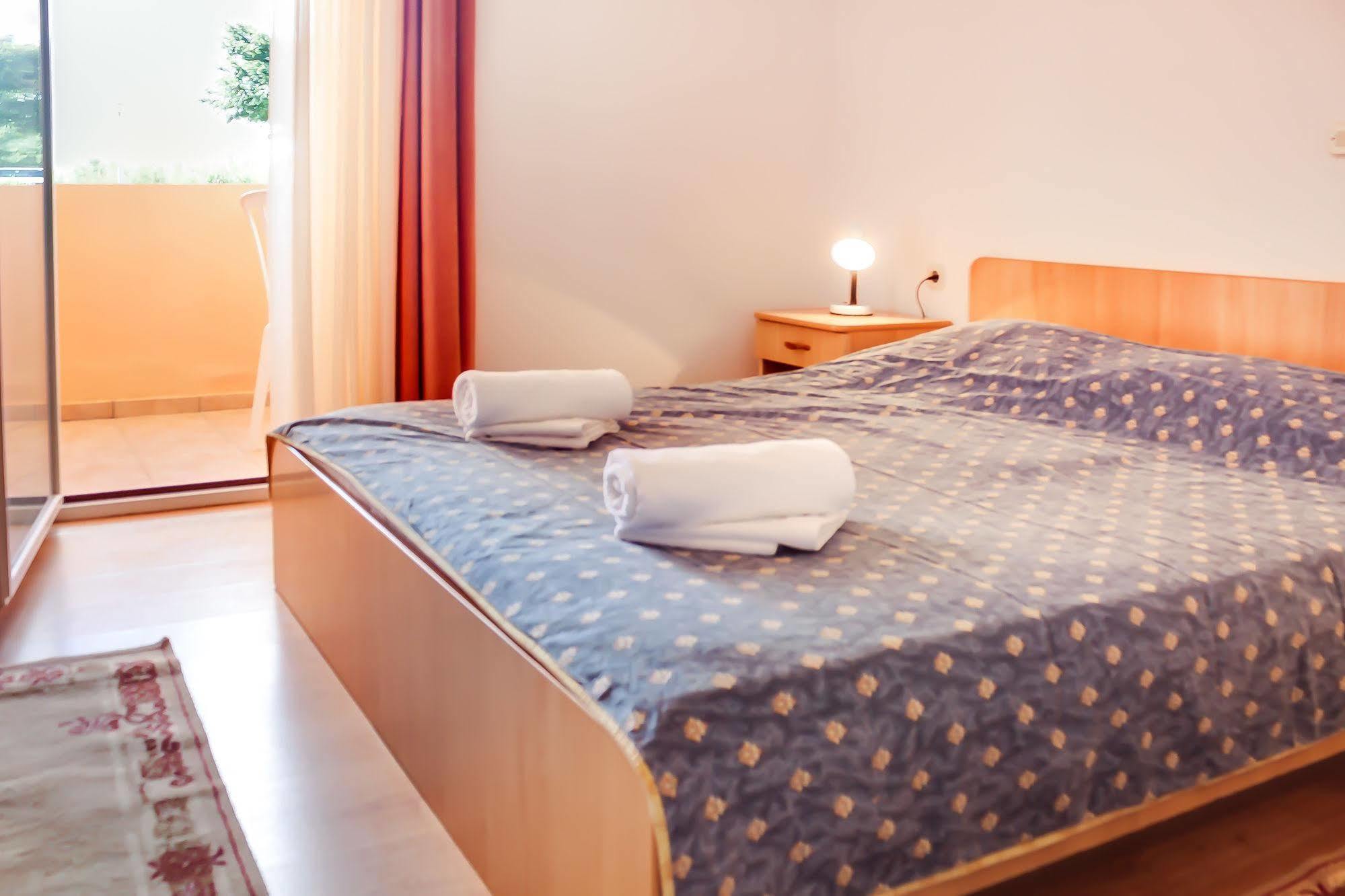 Hotel Tony Pag Town Kültér fotó